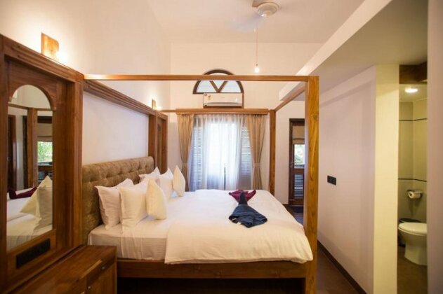 Dunhill Beach Resort - Photo3