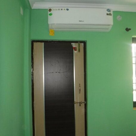 Dwaraka Apartment - Photo2
