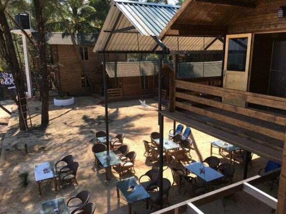 Marron Sea View Resort - Photo4