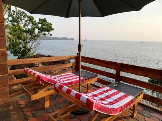 Red Crab Eco Resort - Photo2