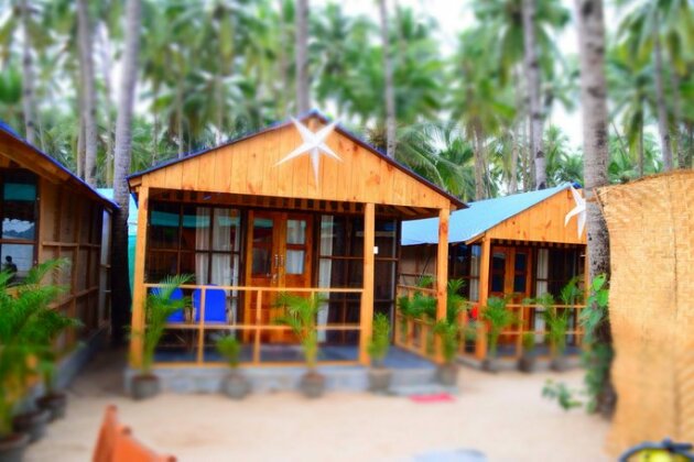 Roundcube Beach Bungalows - Photo2