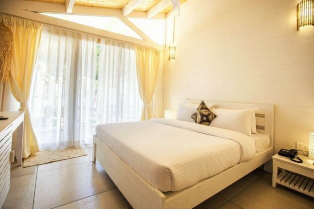THE WHITE Resort - Photo3