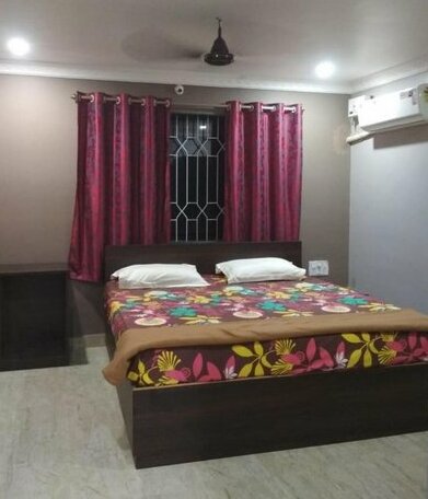 Yash Priya Apartment - Photo3