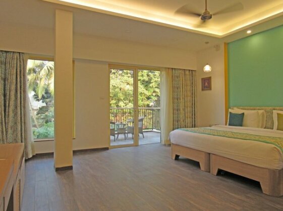 Acron Seaway Resort - Photo2