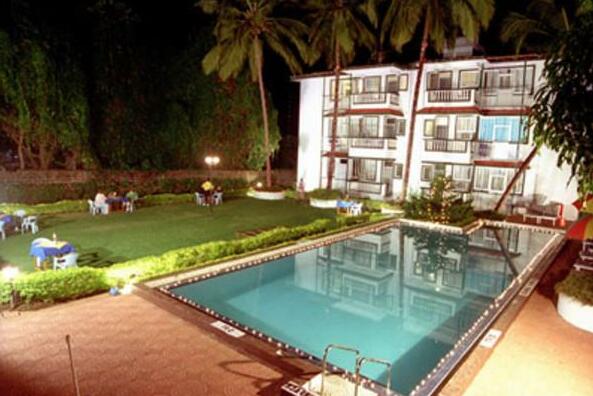 Amazing cozy room in a resort Candolim - Photo4