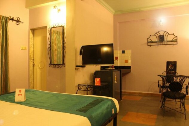 OYO Premium 173 Beside Radisson Blu Candolim - Photo5