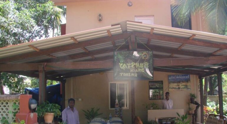 Sunstay Beach Resort - Photo2