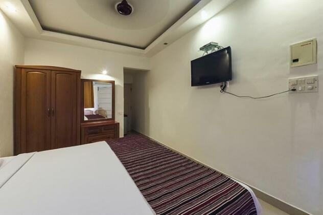 Tina's Inn - Photo3