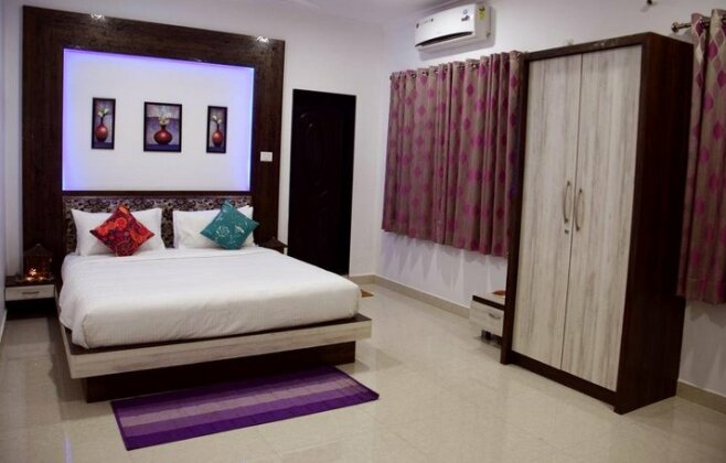 Treebo Skylight Royal Stay - Photo5