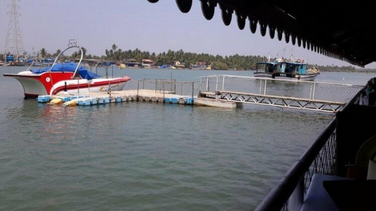 Shanti riverside - Photo2
