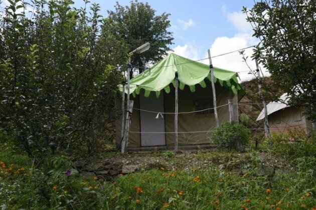 Snow trails camp
