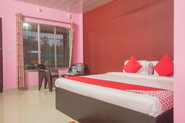 OYO 28384 Salboni Resort - Photo2