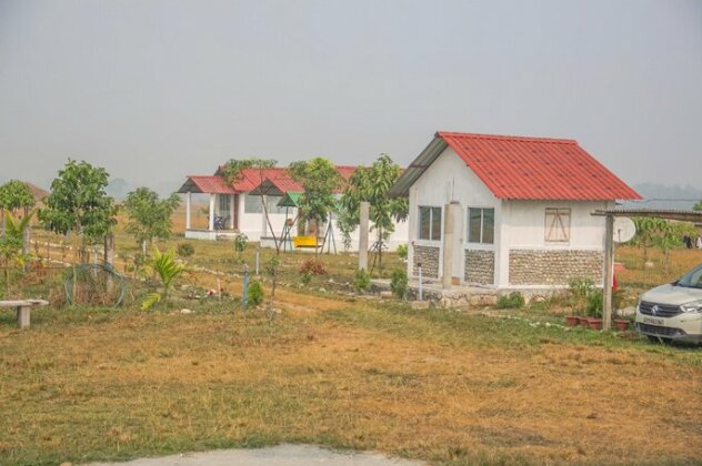 OYO 45708 Royal Ecohut