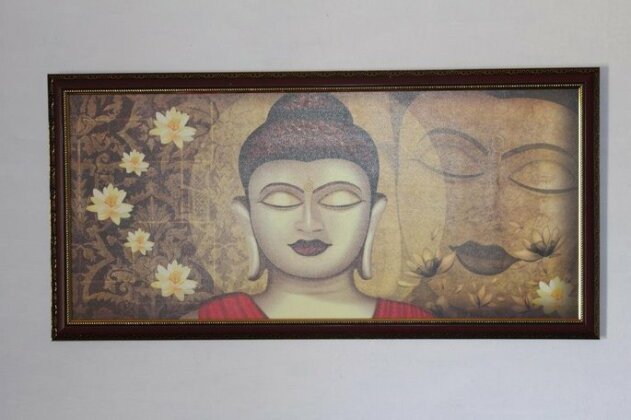 Moksha Lodge - Photo2
