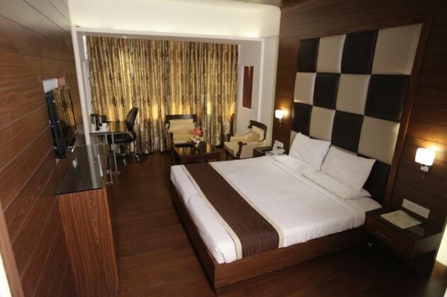 Hotel K C Residency Chandigarh - Photo2