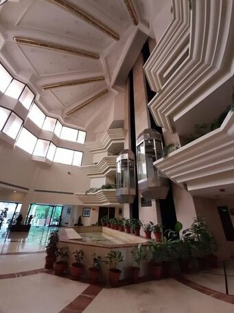 Hotel Mountview Chandigarh - Photo4