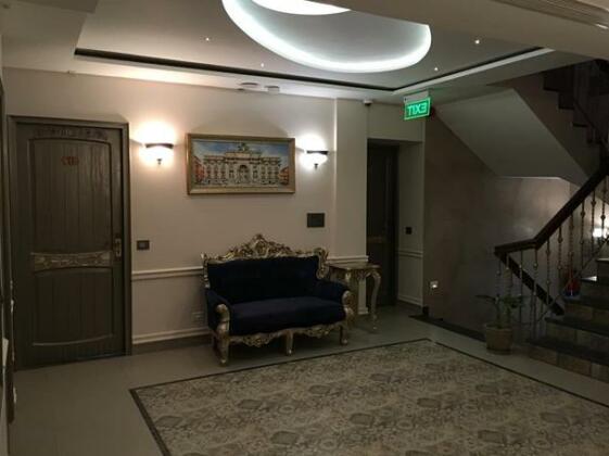 Hotel Posh - Photo2