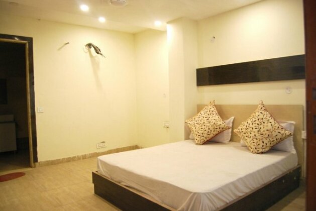 Modern Palace - Photo2