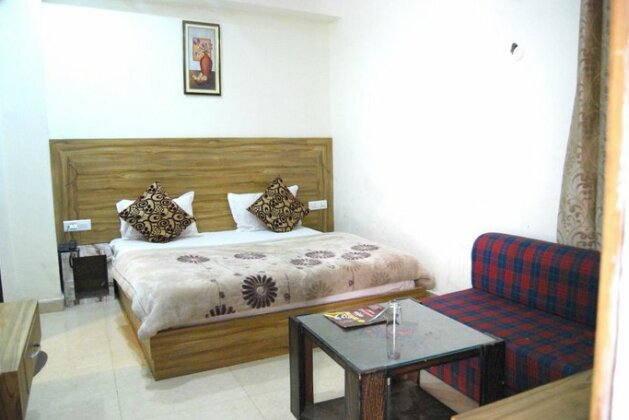Modern Palace - Photo3
