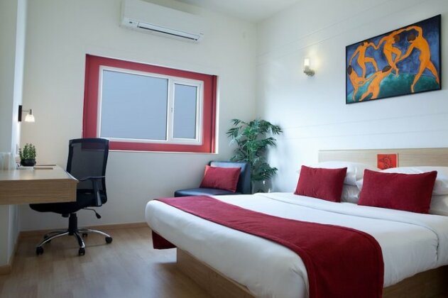 Red Fox Hotel Chandigarh - Photo4