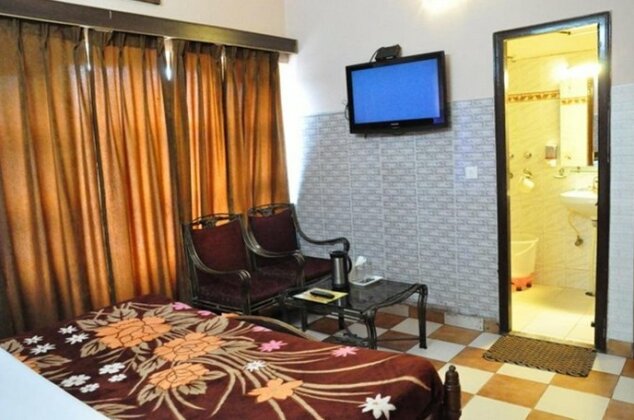 STARiHOTEL Madhya Marg Chandigarh - Photo5