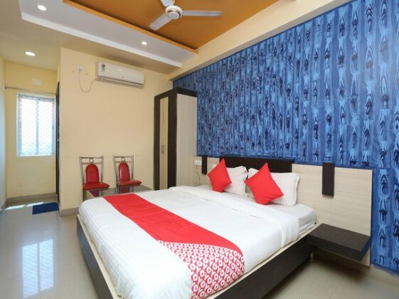 OYO 41325 Hotel Asha Pride - Photo4