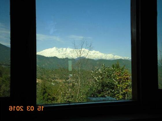 Dhamot HomeStay - Photo2