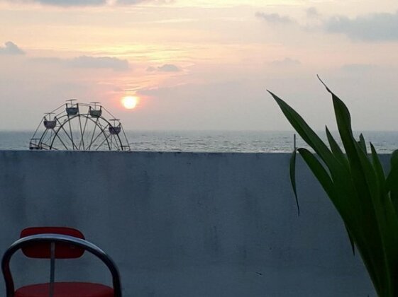 Elliots Beach House - Photo3