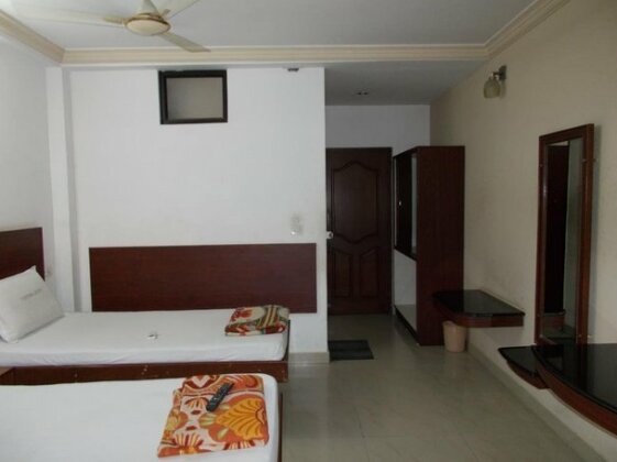 Hotel Adithya - Photo2