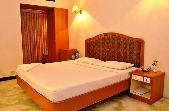 Hotel Atchaya - Photo4