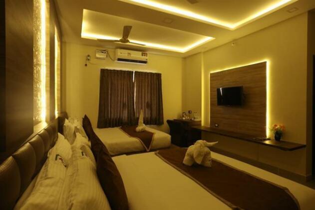 Hotel Sai Krish Grand - Photo2