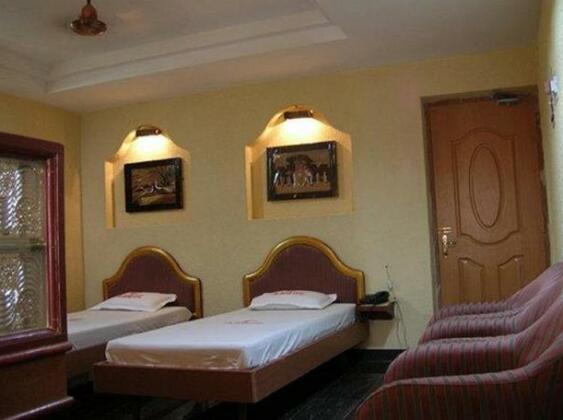 Hotel Sudha Inn Egmore - Photo4
