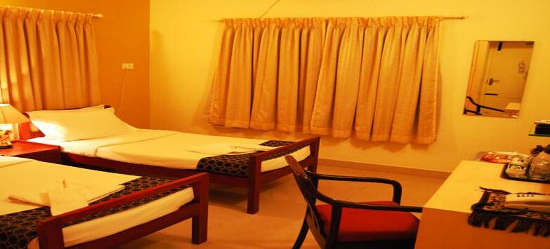 Nakshatra - Chitranjan Road Hotel - Photo5