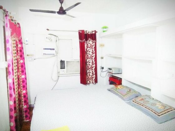 Nr Airport/Fast Wifi/AC/True Home Stay - Photo2