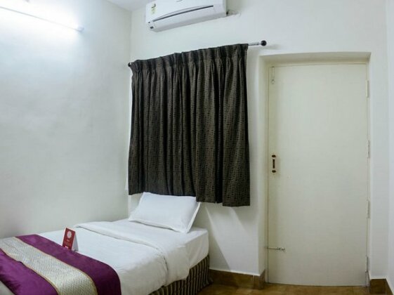 OYO 4189 Rose Flower Service Apartment - Photo4