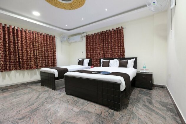 OYO 4584 India Gate - Photo2