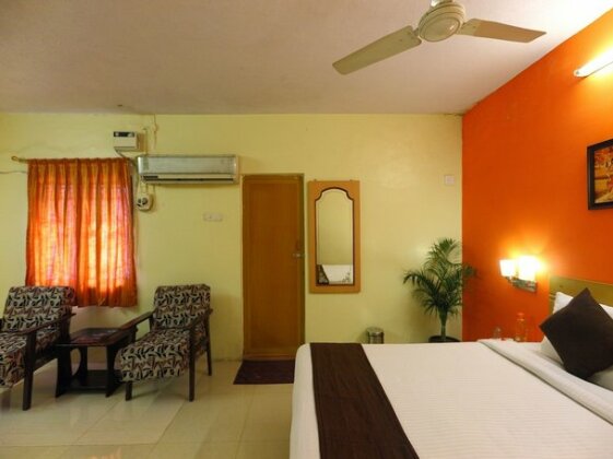 OYO 8033 Premam Service Apartment - Photo5