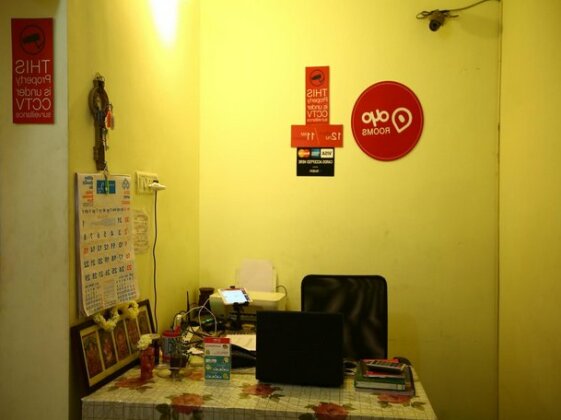 OYO 810 Apartment T Nagar - Photo4