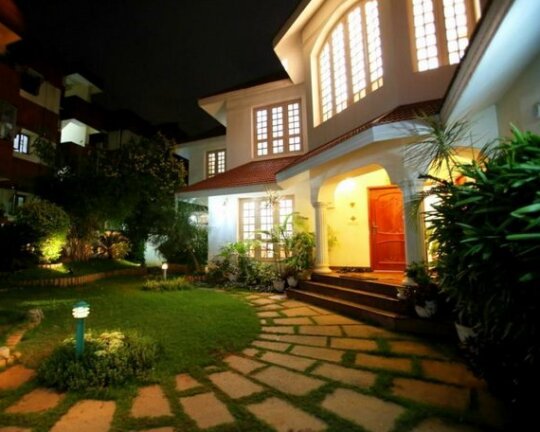 Pleasant Stay Guest House - Photo2