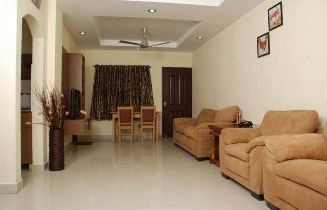 Red Sun Hotel Apartments - Photo4