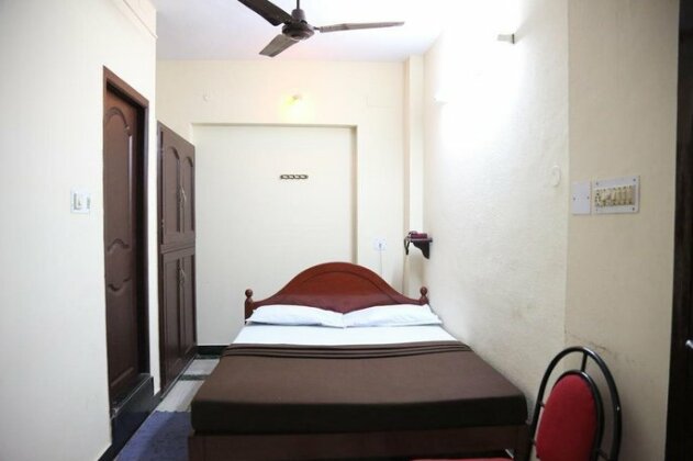 Rmc travellers inn - Photo3