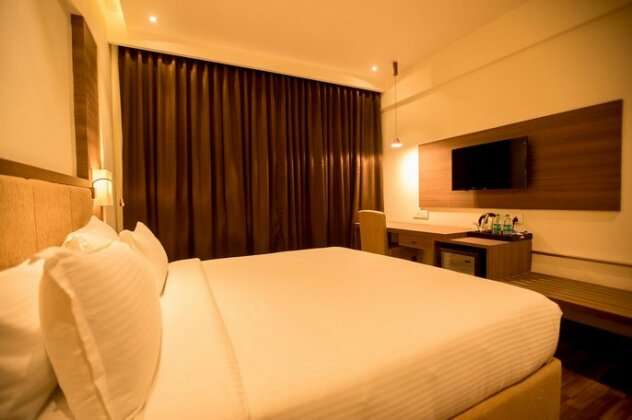 S Hotels Chennai - Photo4