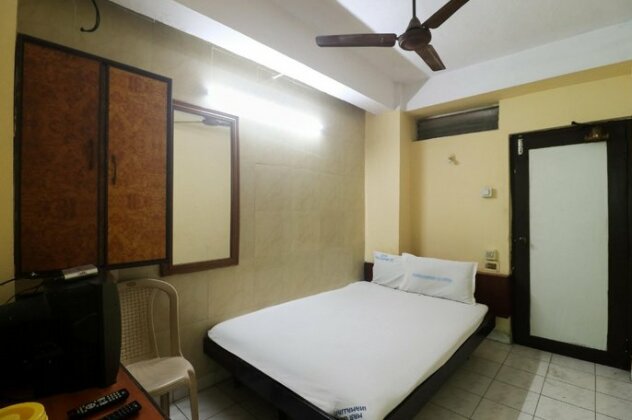 SPOT ON 41141 Hotel Sri Ram Nallamani SPOT - Photo3