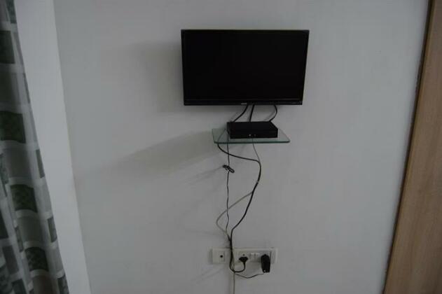Sunshine Hospitalities - Photo5