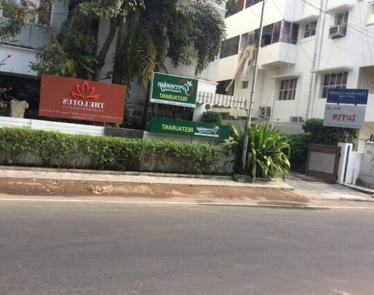 The Lotus Apartment Hotel Venkatraman Street