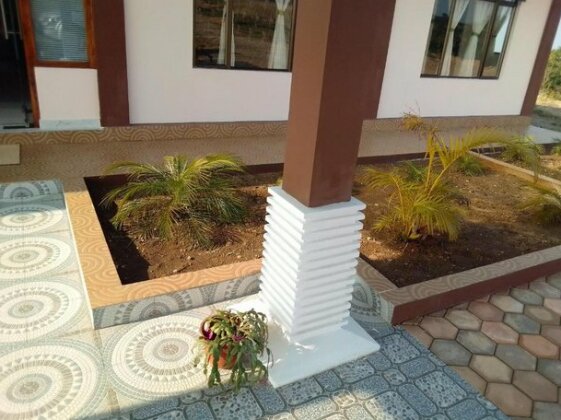Abode Of Clouds Resort - Photo2