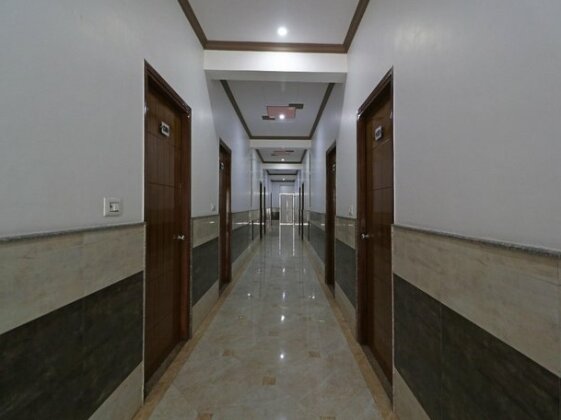 OYO 12065 Hotel Raj Palace - Photo3