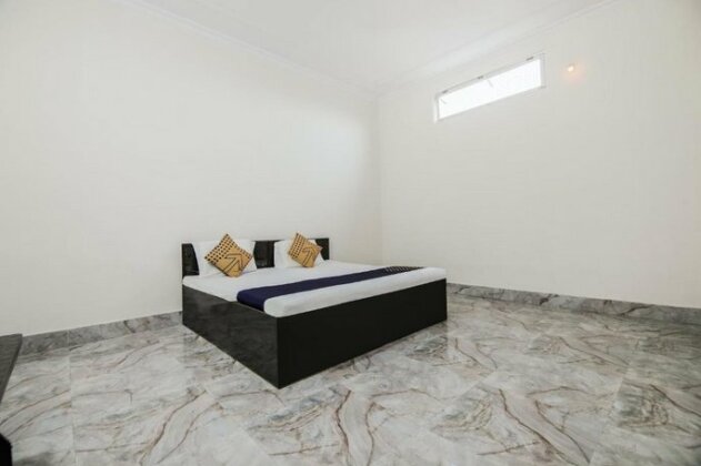 SPOT ON 66932 Sudama Palace - Photo5