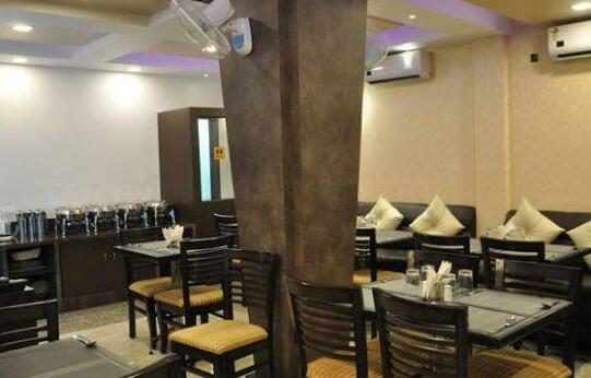 Grand Krishna Hotel - Photo5