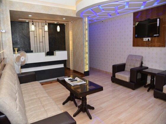 Silver Suite Lodge - Photo2